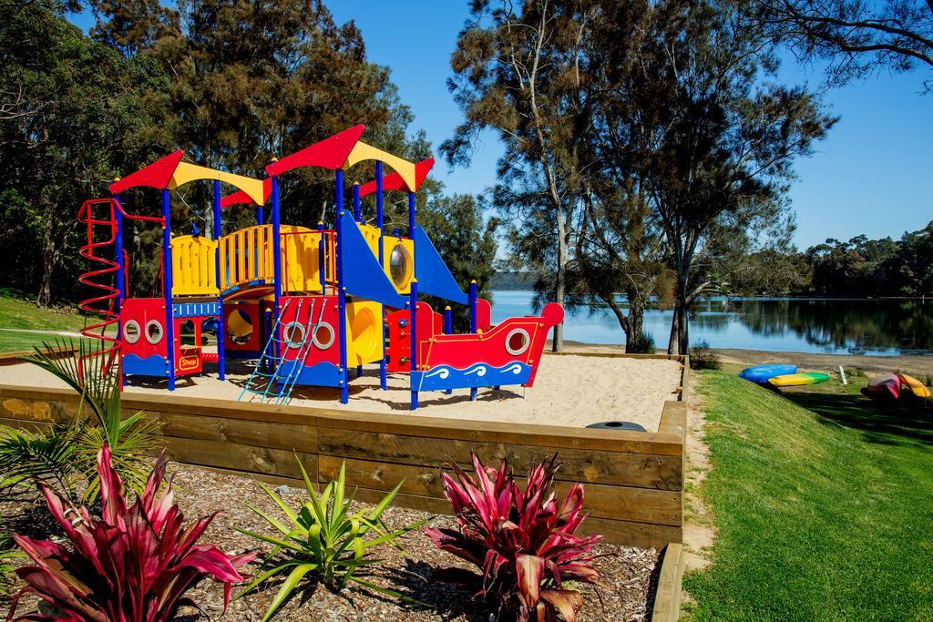 Big4 Wallaga Lake Holiday Park Бермагуи Екстериор снимка